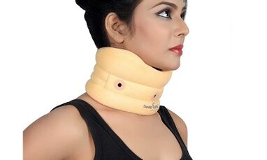 Wear a collar with cervical osteochondrosis