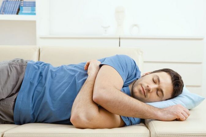 Uncomfortable posture while sleeping as a cause of lower back pain